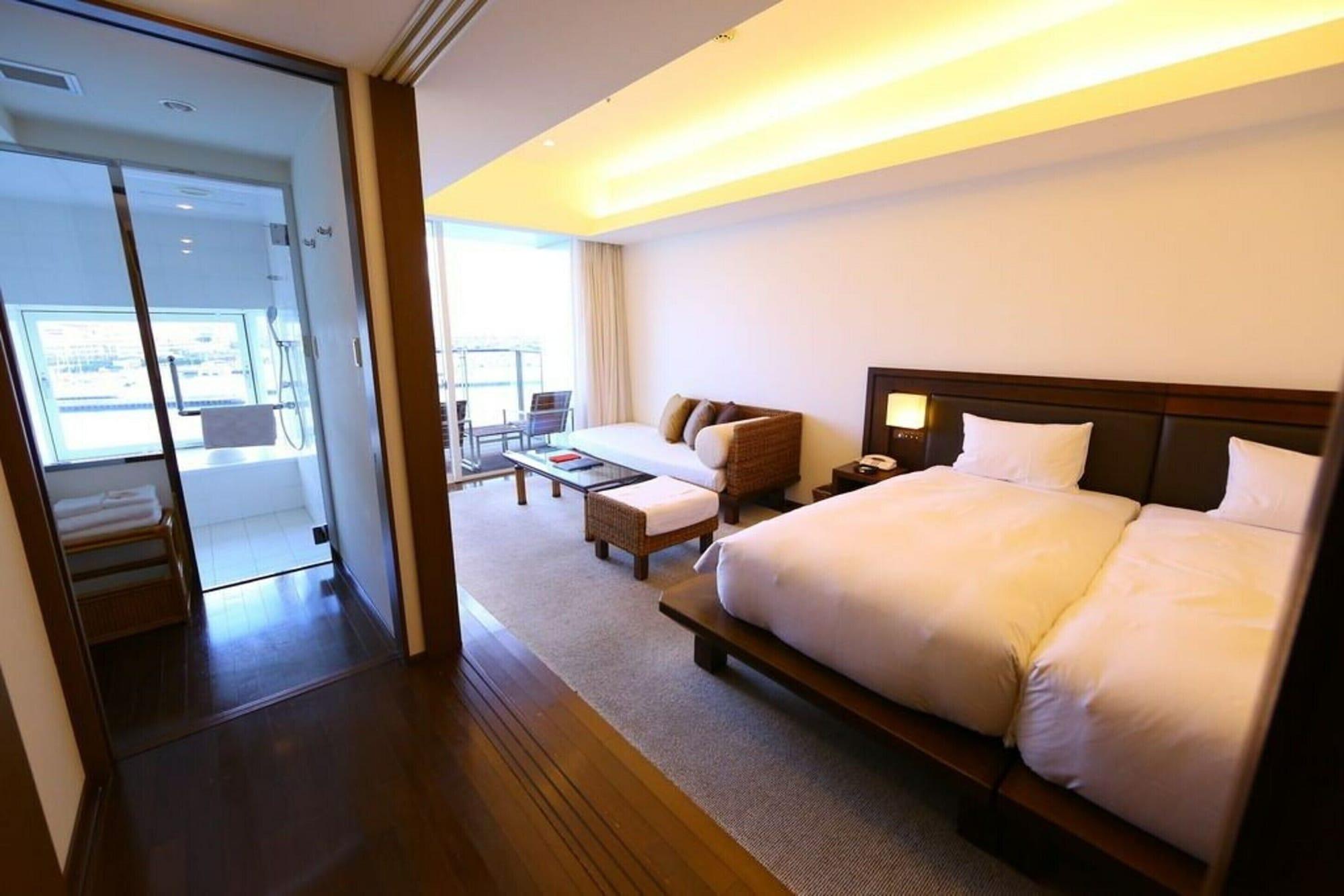 Hotel Marinoa Resort Fukuoka מראה חיצוני תמונה